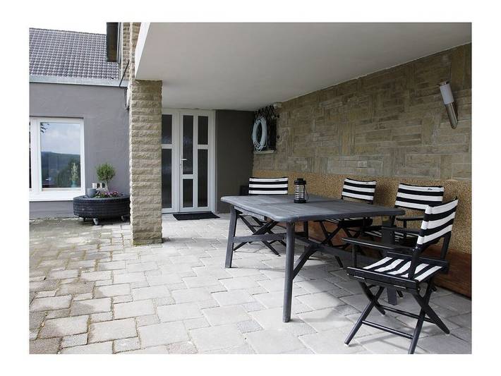 Ferienhaus für 4 Personen, mit Terrasse und Garten