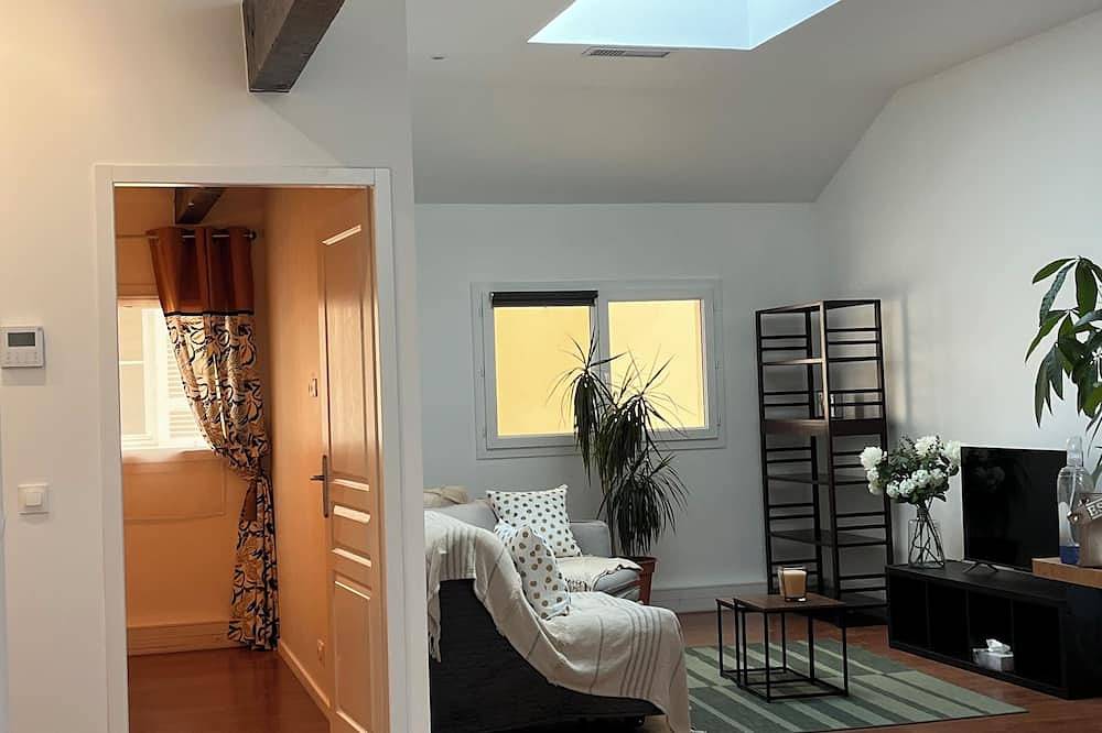Apartamento entero, Flat T2 Quietude Gare St Jean in Burdeos, Región de Burdeos