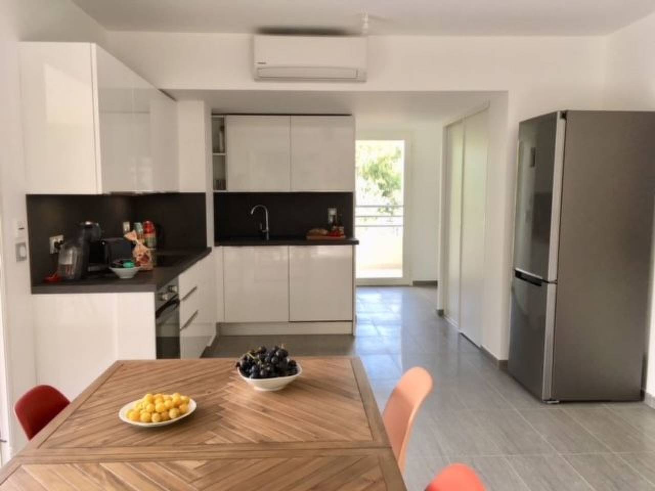 Geheel appartement, Wunderschöne Wohnung 150 Meter vom Strand entfernt in Calvi, Calvi en omgeving
