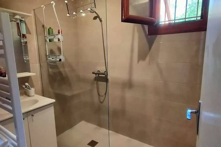 Location de vacances pour 5 personnes, avec jardin dans Porta - 4