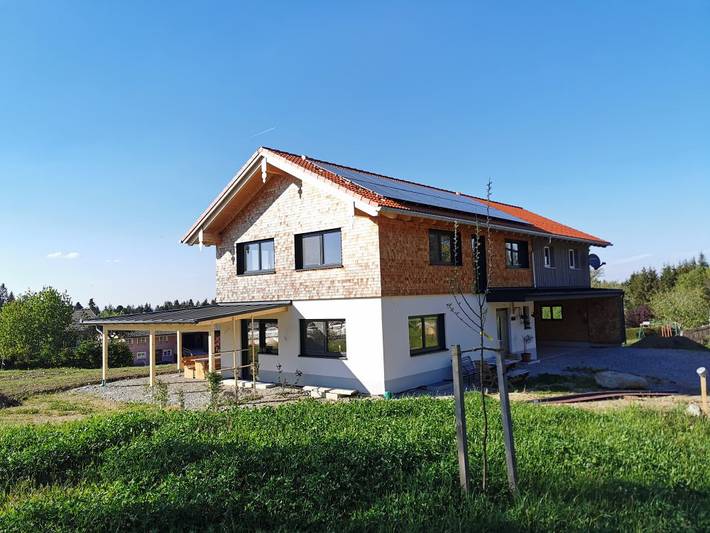 Ferienwohnung für 2 Personen, mit Terrasse und Garten in Scheidegg