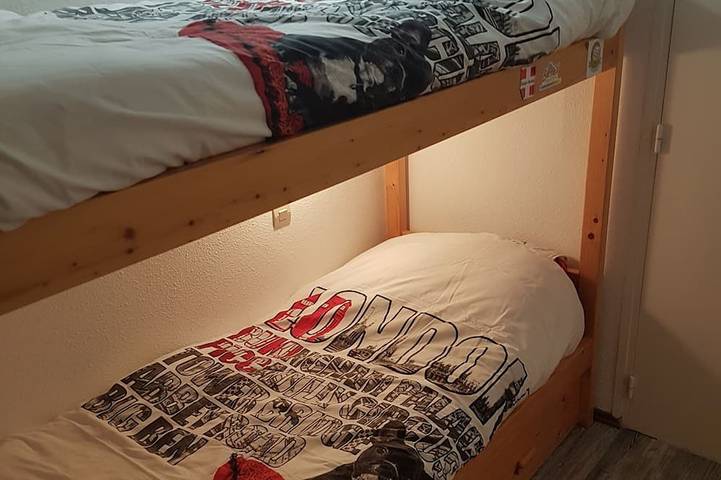 Ganze Wohnung, Studio, für vier Personen, Haustürskifahren, Concierge-Service, Reinigung und Bettwäsche in Bernex, Thonon-les-Bains und Umgebung