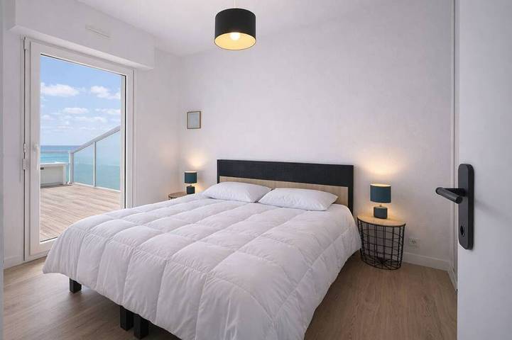 Gîte pour 4 personnes, avec terrasse, animaux acceptés dans Plage de Grève Blanche - 2