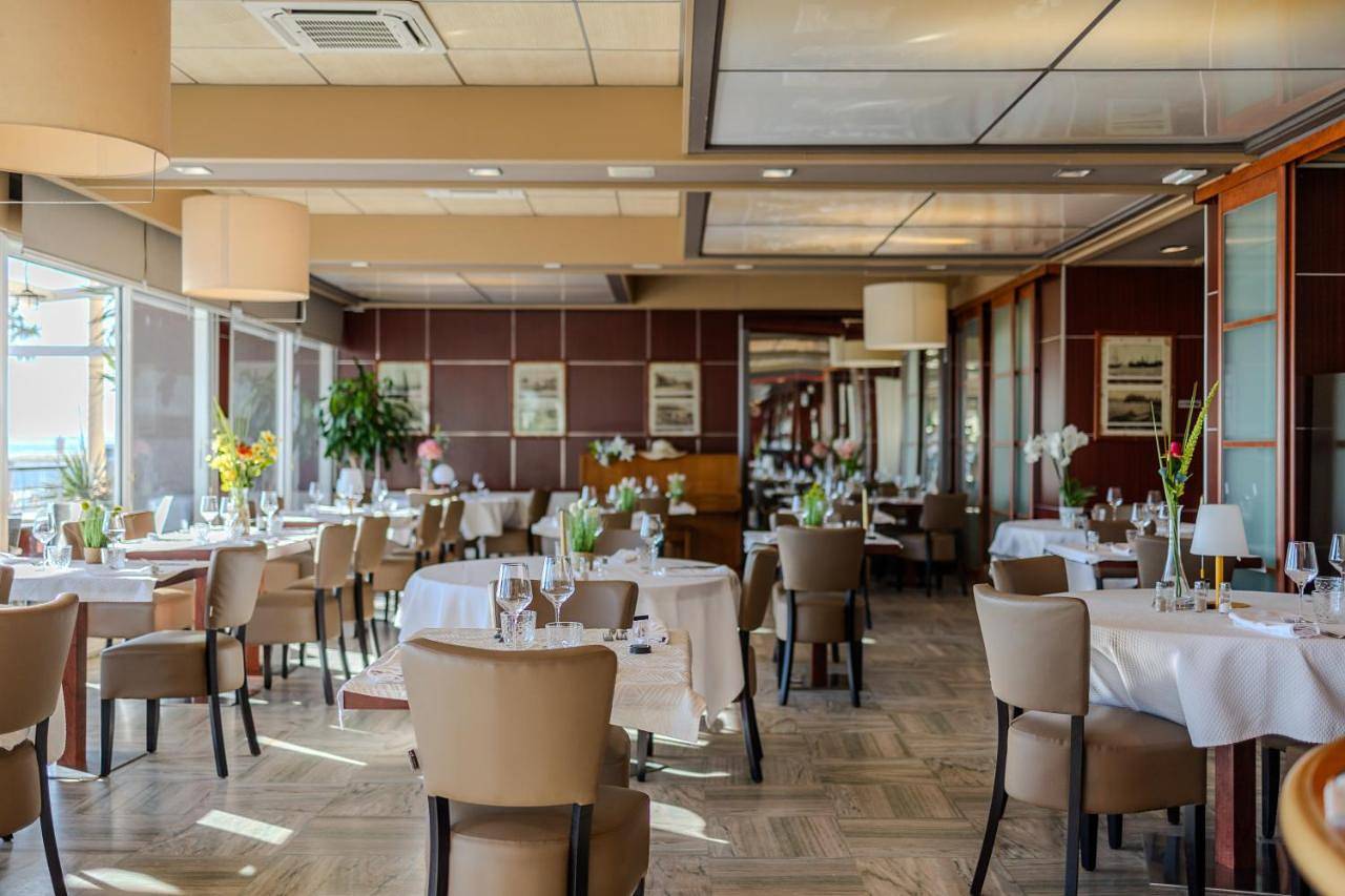 Logis Hôtel & Restaurant Mediterranee in Port-la-Nouvelle, Côte méditerranéenne (France)