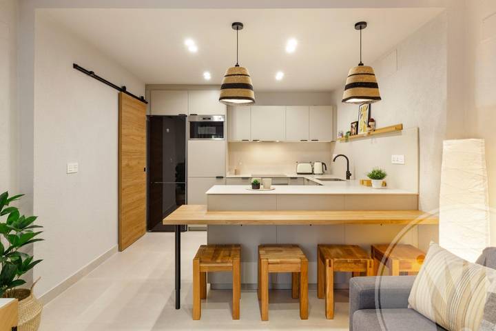 Apartamento entero, Apartamento de vacaciones para 4 personas con jardín in Atamaría, Cartagena
