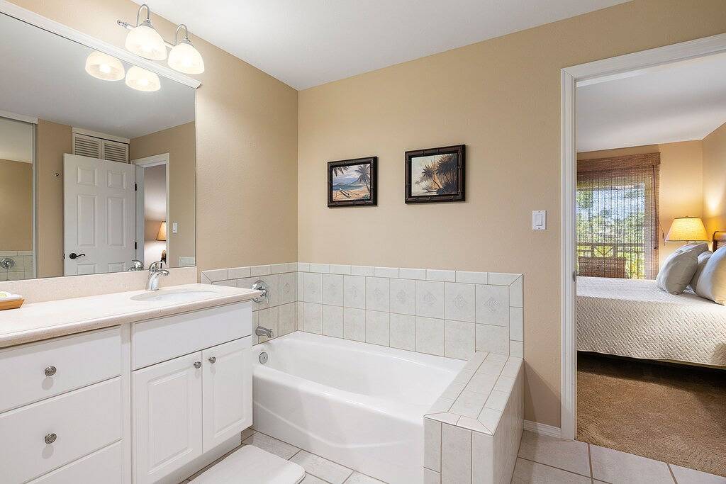 Beautiful 2 bedroom Colony Villas Townhome - Waikoloa Resort in Waikoloa Beach Resort, Puako