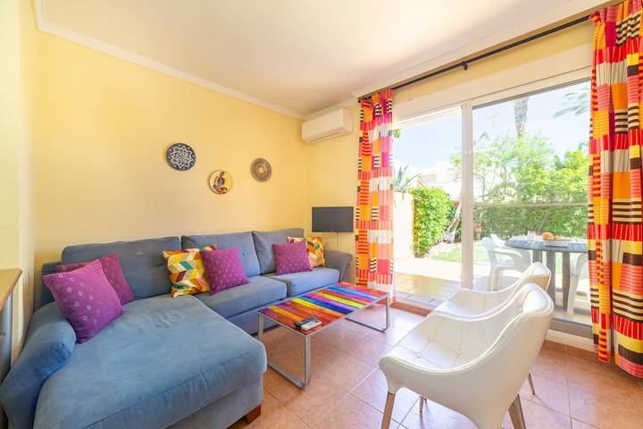 Gîte pour 4 personnes, avec Jacuzzi ainsi que Jardin et Bassin pour enfant à Vera - 2