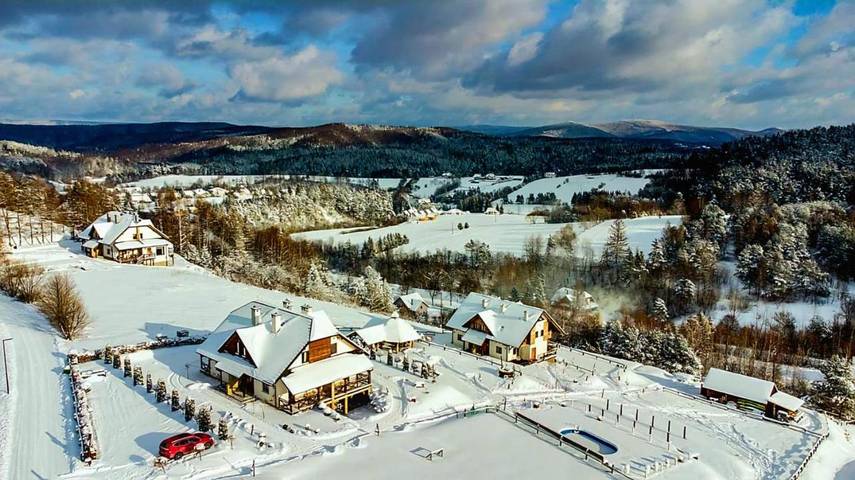 Apartament wakacyjny dla 8 osób, z jacuzzi i basen oraz sauna i ogród, Dla rodziny w Solina