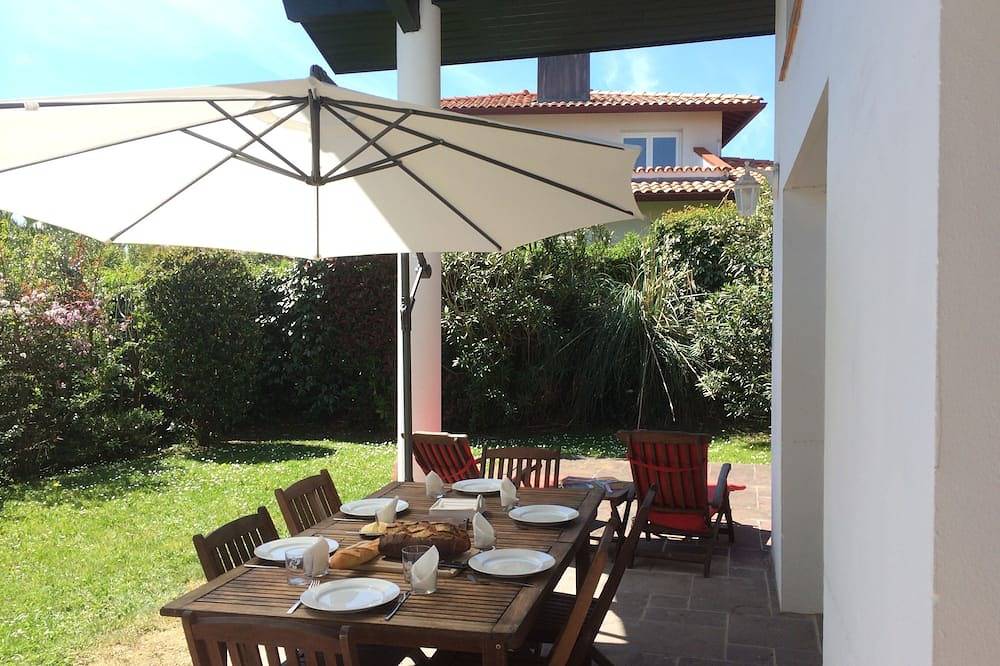 Spacious house just 5 minutes from the Basque coast in San Juan de Luz, Region de Bayona