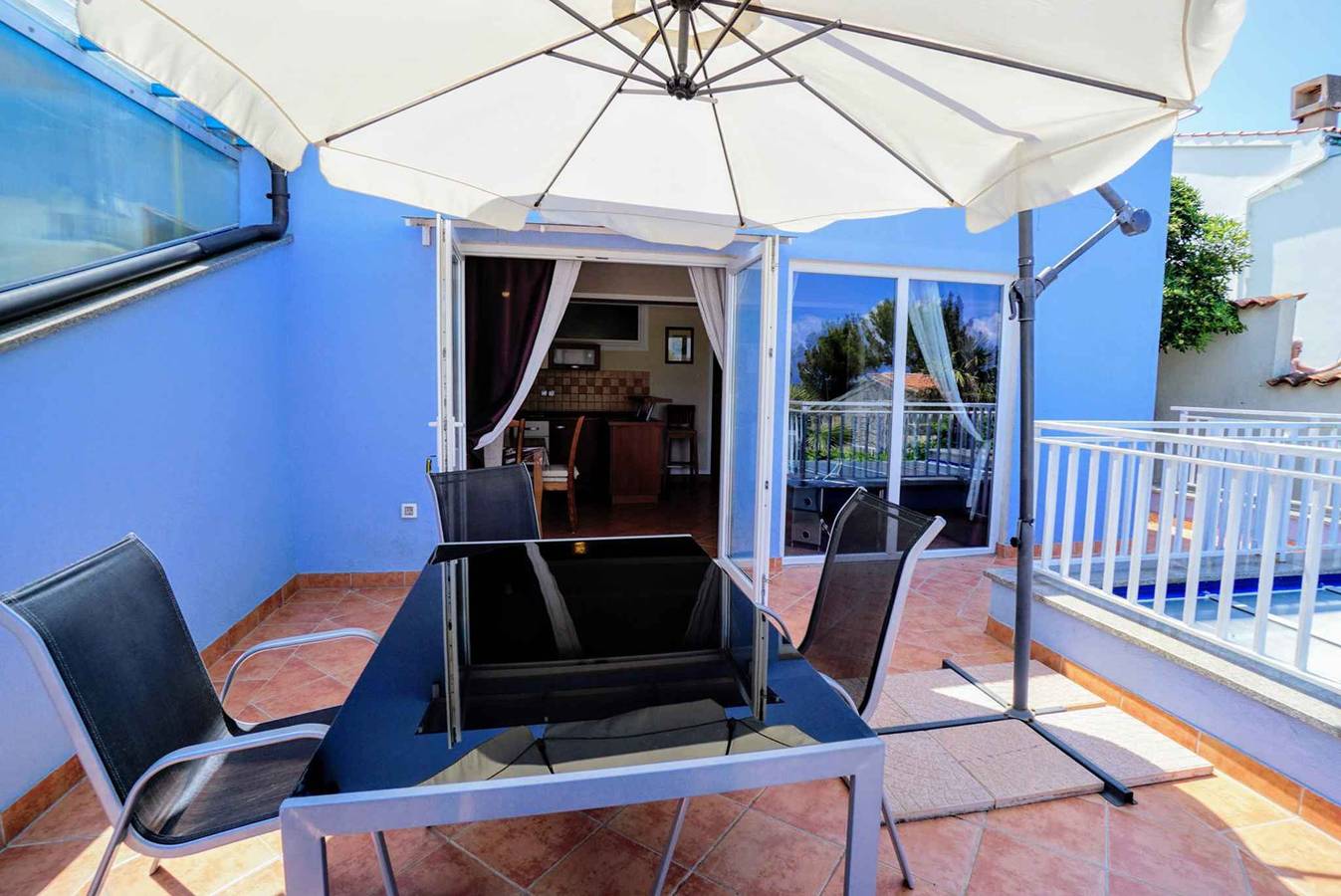 Ganze Ferienwohnung, Ferienwohnung mit Balkon und Meerblick in Crveni Vrh, Umag und Umgebung