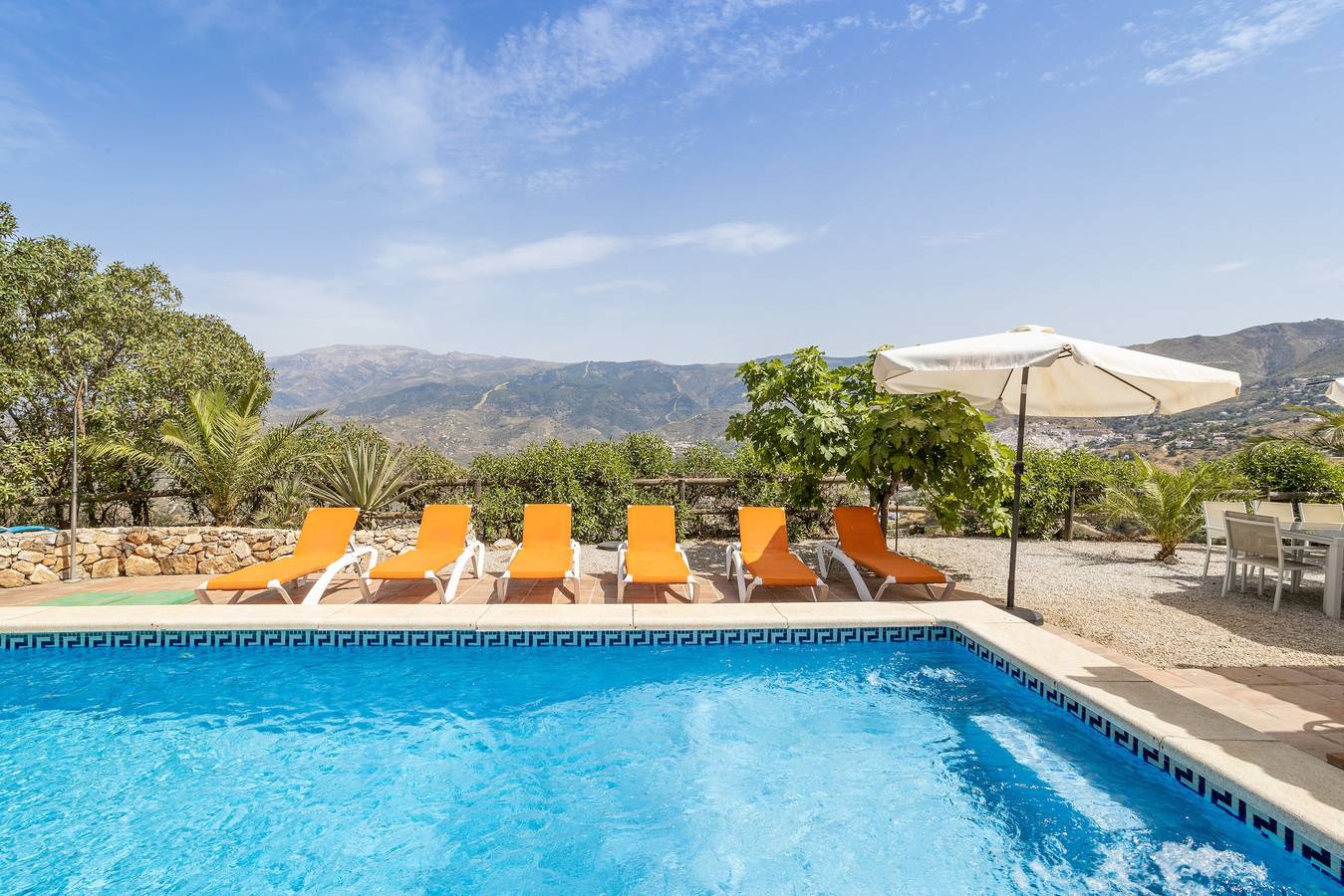 Villa for 11 personer med balkon in Cómpeta, Málaga Provinsen