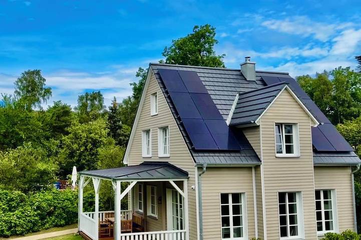 Ferienhaus für 5 Personen, mit Garten und Terrasse auf Hiddensee