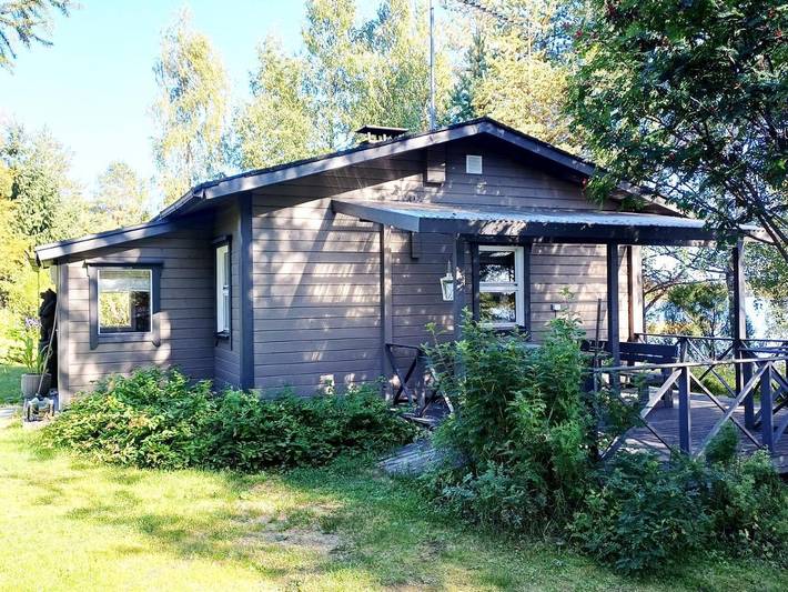 Chalet pour 4 personnes, avec Jacuzzi et Terrasse ainsi que Jardin et Sauna