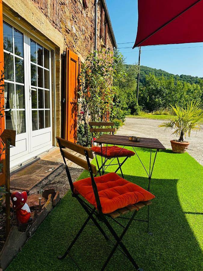 Appartement entier, Gîte de Maziès Aveyron in Broquiès, Parc naturel régional des Grands Causses
