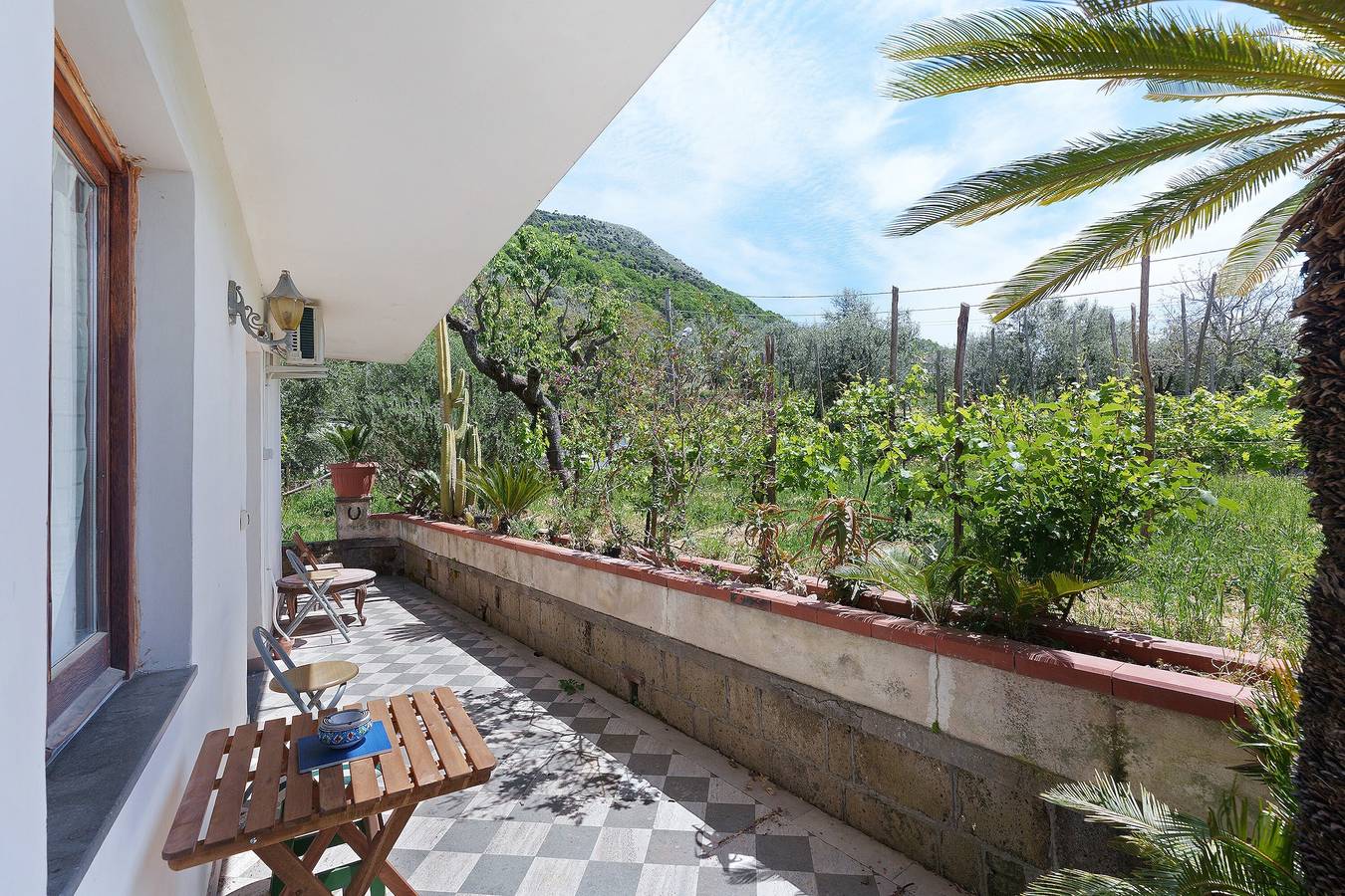 Appartement entier, Appartement entre Pompéi, Sorrente et Positano avec balcon et Wi-Fi in Vico Equense, Province de Naples
