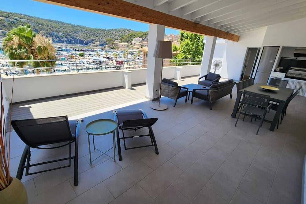 Appartement entier, Appartement  spacieux avec Grande Terrasse et cuisine d'été in Port de Sóller, Sóller