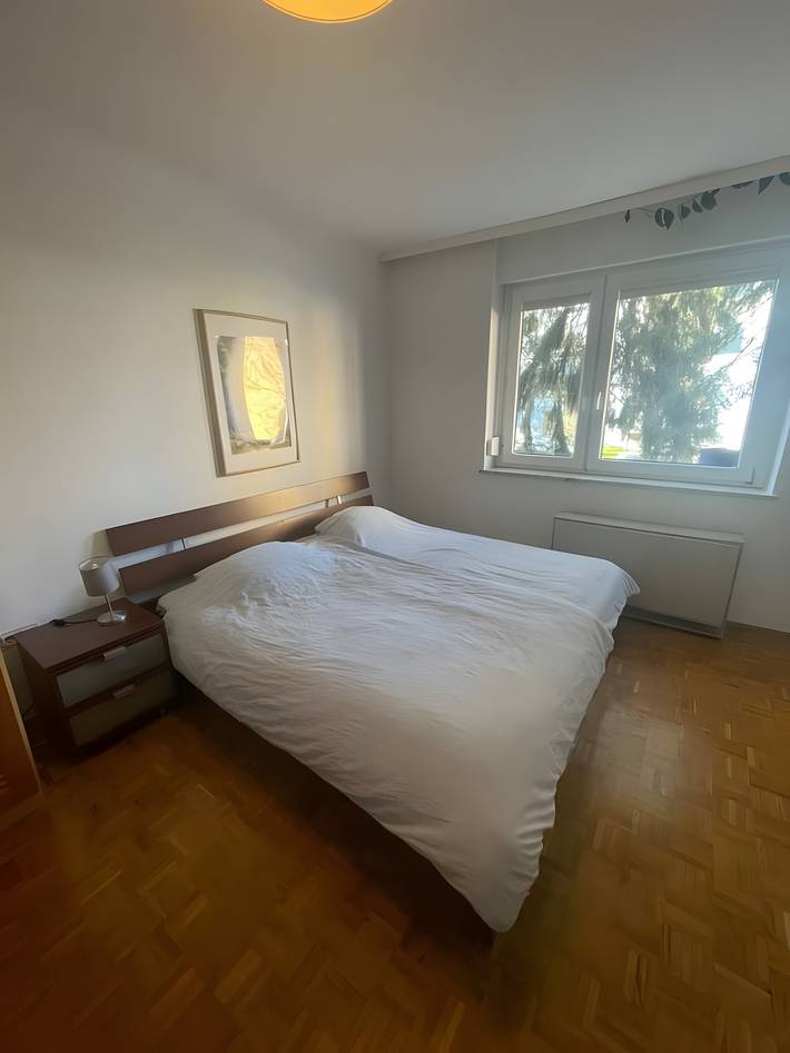 Ganze Wohnung, Apartment „Grün und ruhig“ mit Gemeinschaftsgarten, Balkon und Wlan in Graz, Steirerland