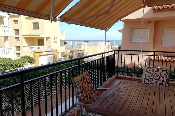Ferienwohnung für 6 Personen, mit Terrasse und Pool