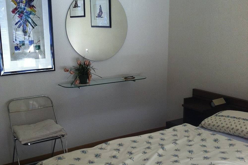 Ganze Wohnung, Schöne, absolut ruhige, gemütliche und zentral gelegene 2-Zimmer-Wohnung in Davos Platz 1, Davos