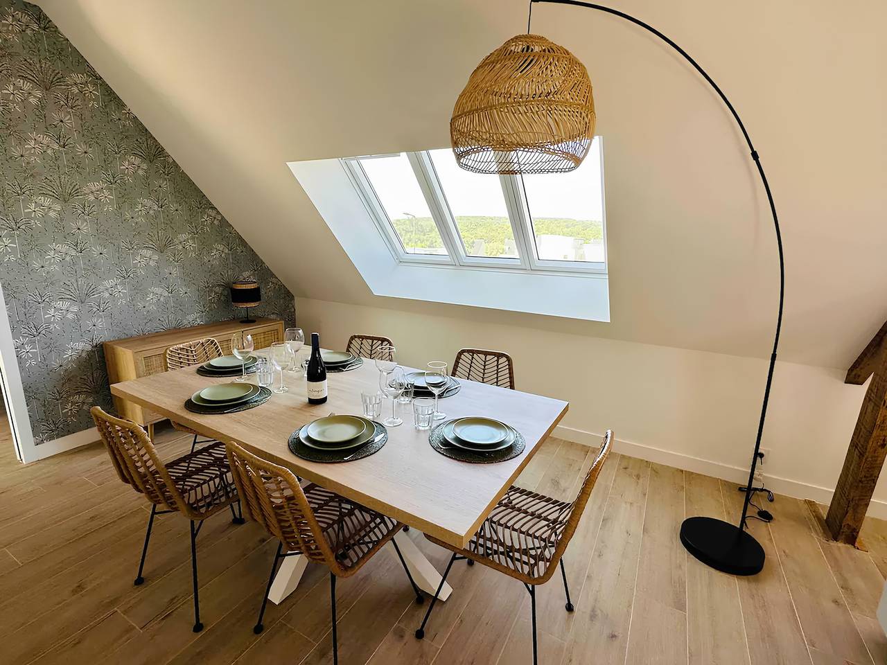 Apartamento entero, Apartamento 'Appartement Centre - La Gacilly' con Wi-Fi in La Gacilly, Región de Vannes