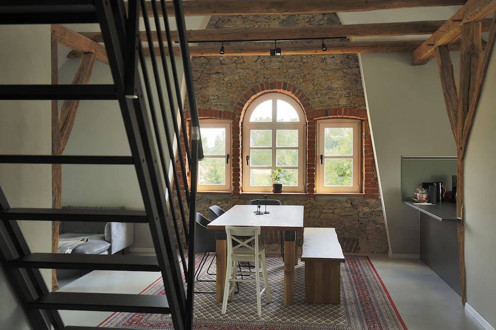 Ganze Wohnung, Entspannen auf dem Land <br>Großzügige Wohnung mit Sauna in Detmold, Kreis Lippe