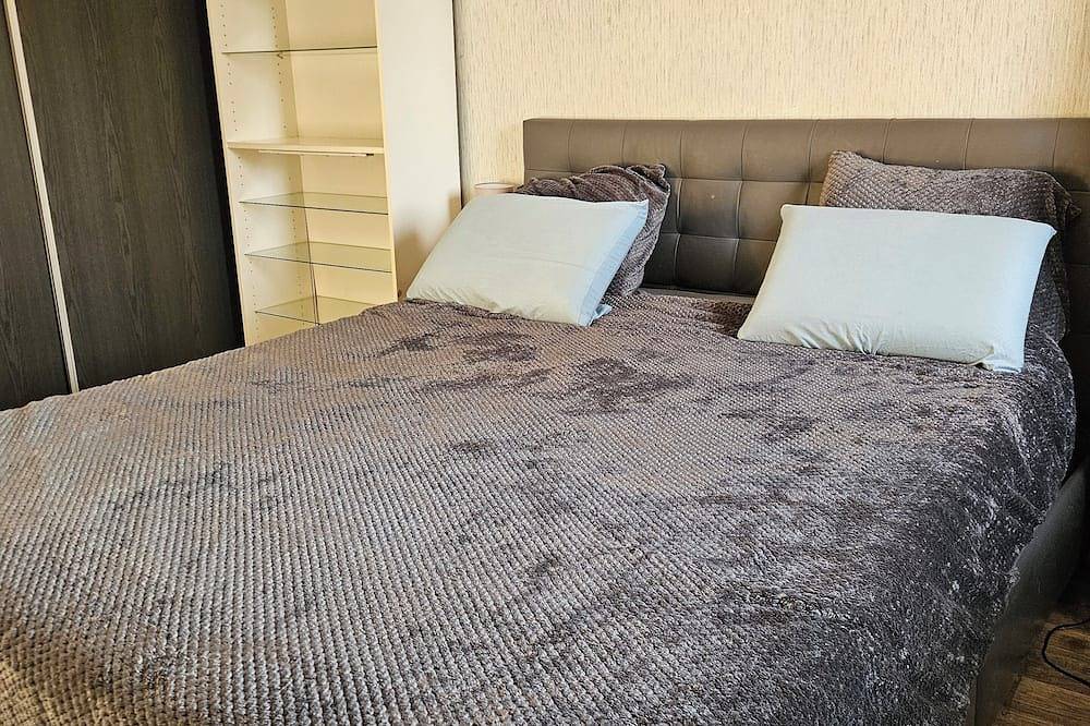 Apartamento entero, 2-room apartment, a few minutes from Orly airport, 2 min from a Cc in Montgeron, Essonne