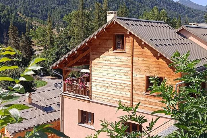 Maison de vacances pour 8 personnes, avec balcon et jardin à Abriès