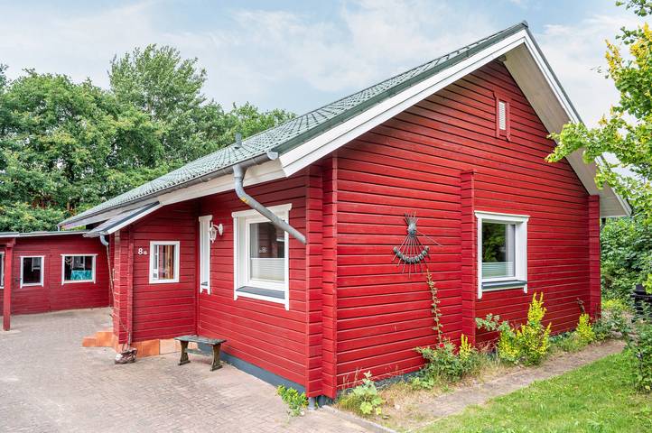 Ferienhaus für 9 Personen, mit Balkon und Garten sowie Sauna in Sankt Michaelisdonn und Umgebung