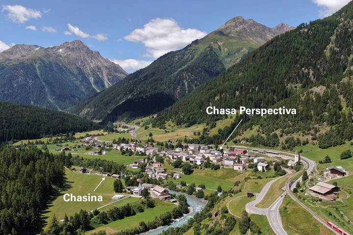 Ganze Ferienwohnung, Chasa Perspectiva - Stanza Plazza Gronda in Lavin, Unterengadin