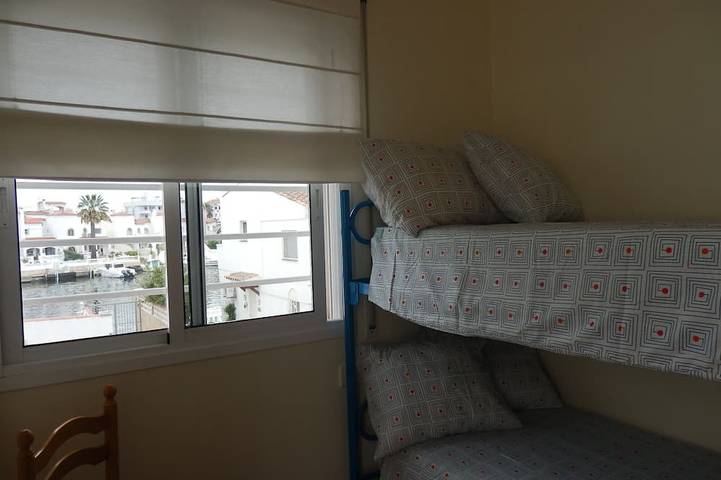 Chalet für 7 Personen, mit Terrasse und Garten in Empuriabrava - 4