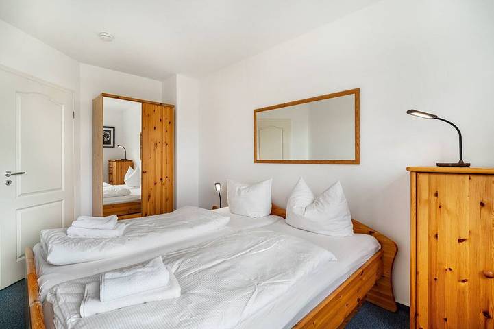 Ferienhaus für 6 Personen, mit Garten in Pellworm - 4
