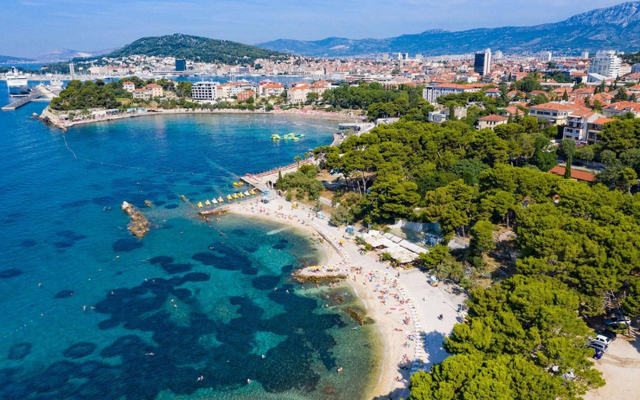 Beach Villa at Split top location in Split, Split-Dalmatien