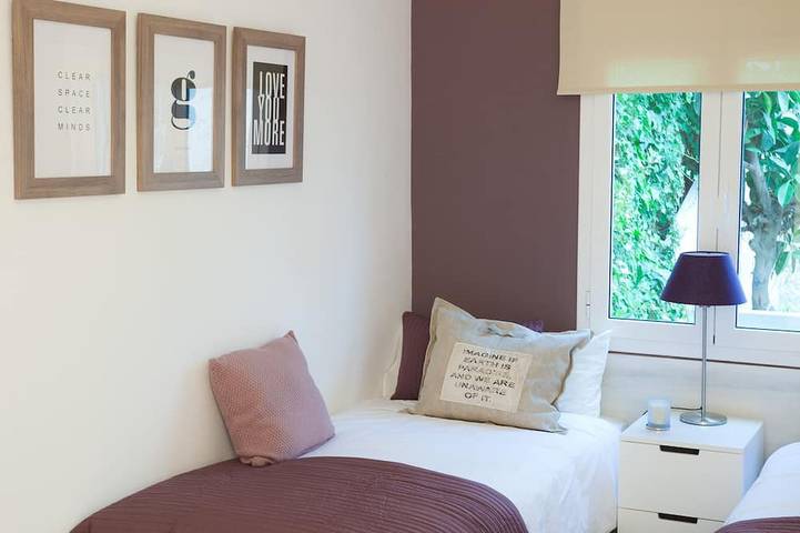 Ganze Wohnung, Charme & Ruhige Wohnung Mit Balkon Und Parkplatz Neben Park Güell in Barcelona, Barcelonès