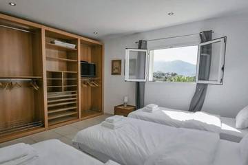 Villa pour 14 Personnes dans Lumio, Région de Calvi, Photo 3
