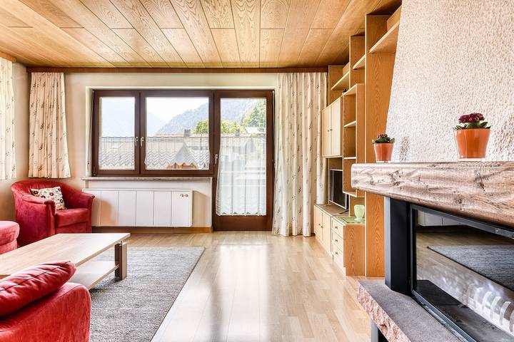 Ferienwohnung für 4 Personen, mit Balkon und Garten
