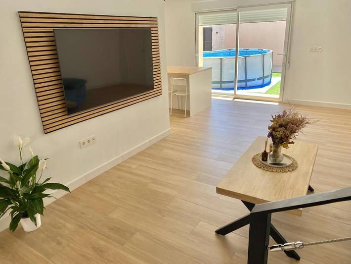 Chalet para 8 personas, con piscina además de vistas y jardín en La Manchuela - 4