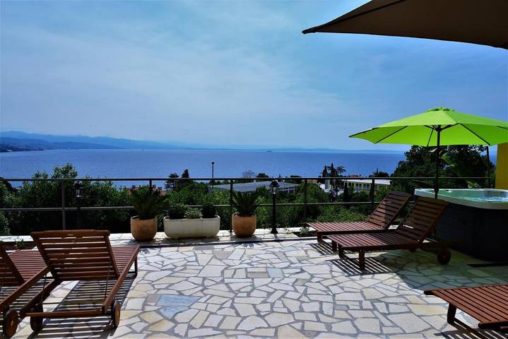 Maison d’hôte pour 4 personnes, avec terrasse ainsi que vue et jardin dans Grad Opatija - 3