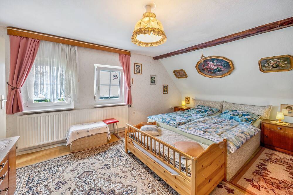 Geheel appartement, Appartement 'Für 3 Personen 60 m²' met gedeelde tuin, balkon en wifi in Dankerode, Harzgerode