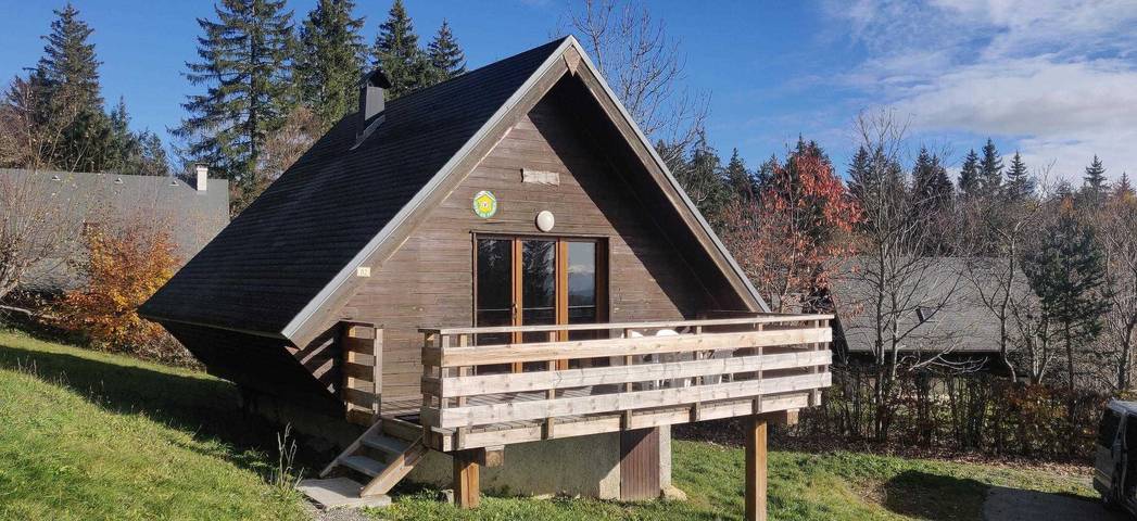 Gîte pour 3 personnes, avec balcon à Saint-Bernard