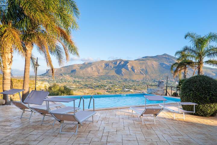 Ferienhaus für 12 Personen, mit Balkon in Castellammare del Golfo