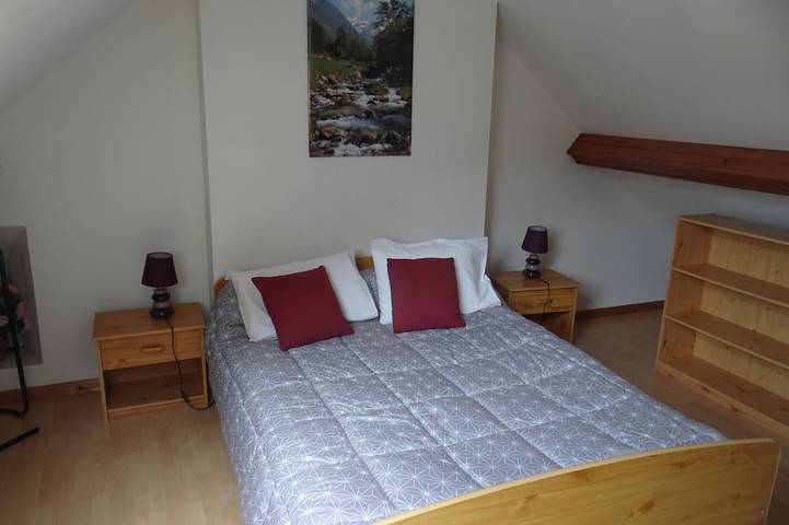 Location de vacances pour 7 personnes, avec jardin et balcon, animaux acceptés dans Sainte Marie de Campan - 4