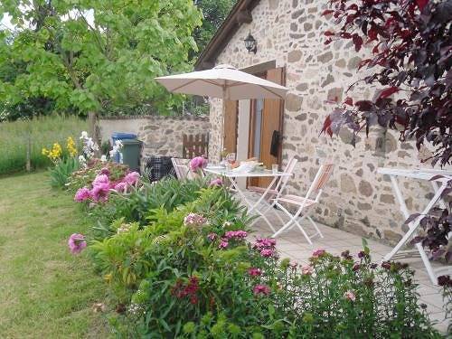 Gîte pour 3 personnes, avec terrasse dans Haute-Vienne - 4