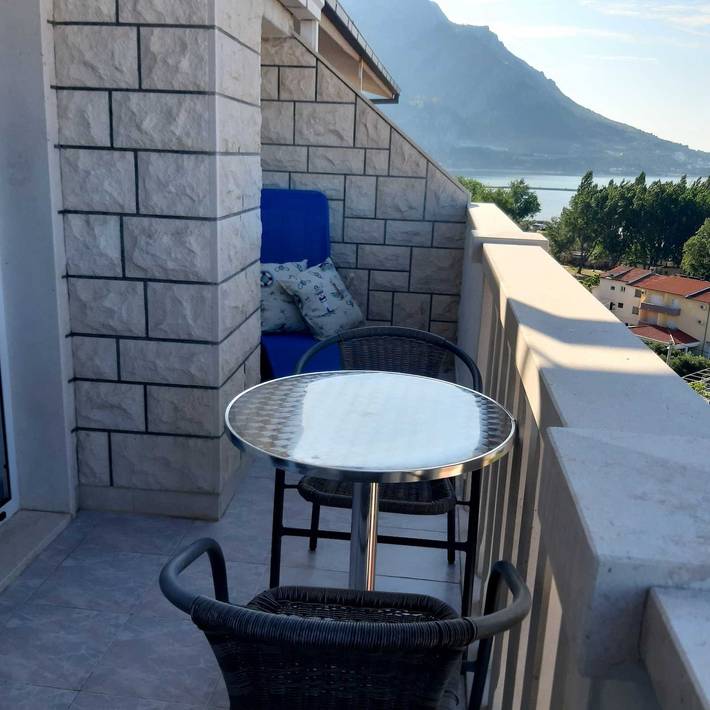 Apartament wakacyjny dla 2 osób, z balkon w Duće