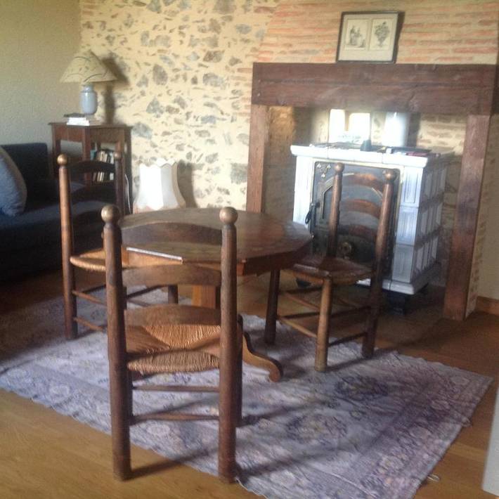 Location de vacances pour 2 personnes, avec vue et balcon à Maurs - 2