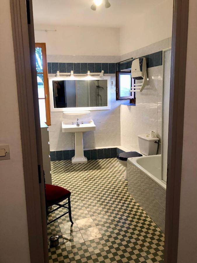 Gîte pour 2 personnes, avec jardin et terrasse à Villemagne-l'Argentière - 2