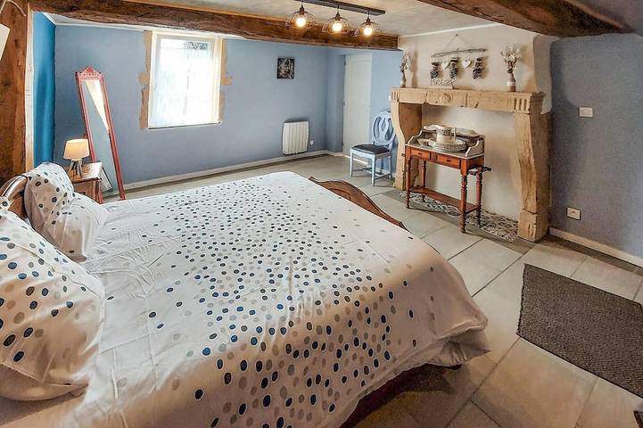 Gîte aux Hirondelles in Pouilly-sous-Charlieu, Roanne und Umgebung