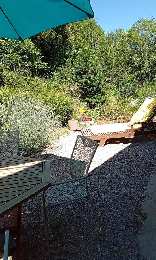Location de vacances pour 2 personnes, avec Terrasse et Vue à Lacaze - 2