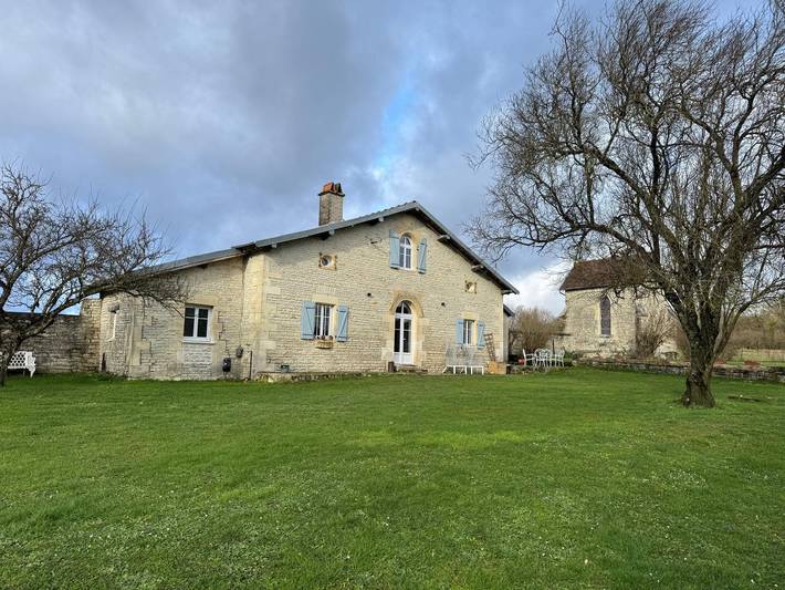 Gîte pour 6 personnes à Maranville