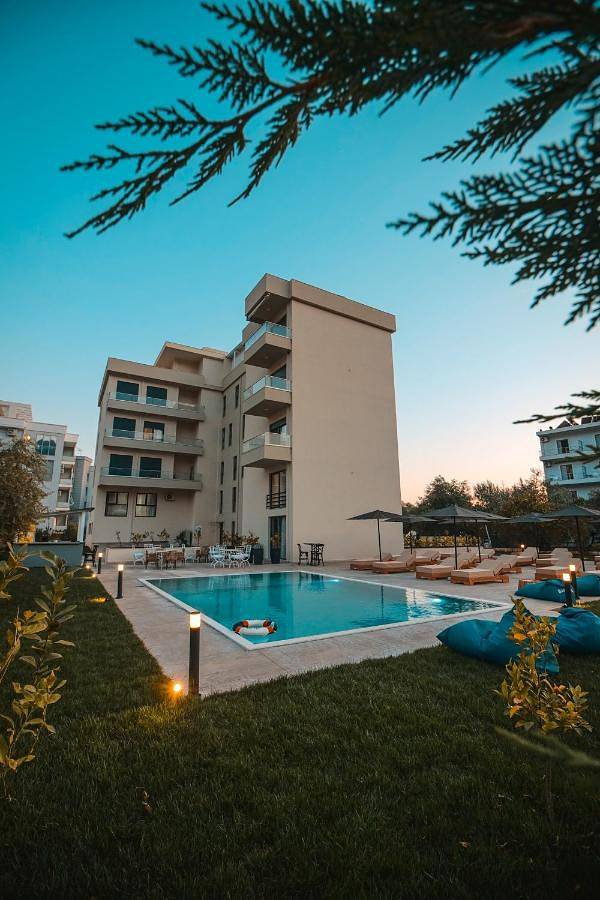 Hotel dla 2 osób, z ogród i widok oraz basen w Himara