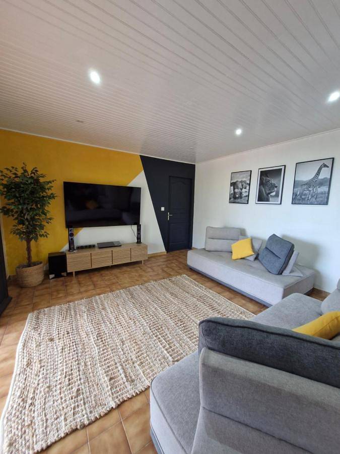 Casa de vacaciones para 6 personas, con jacuzzi además de jardín y piscina - 1